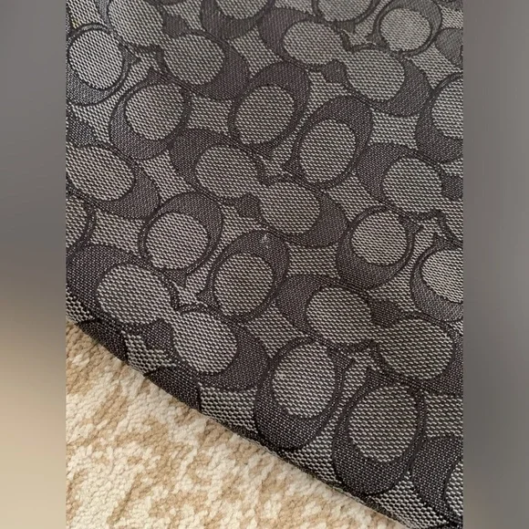 #4 Authentic Coach Purse - Picture 8 of 8